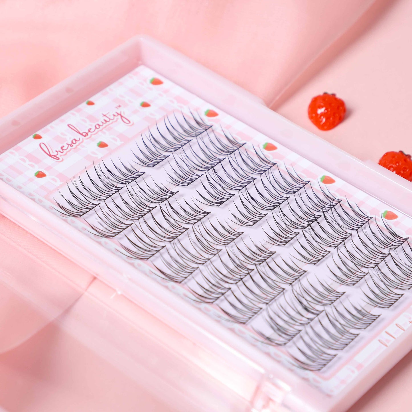 Berry Picnic Manhua Lash Clusters