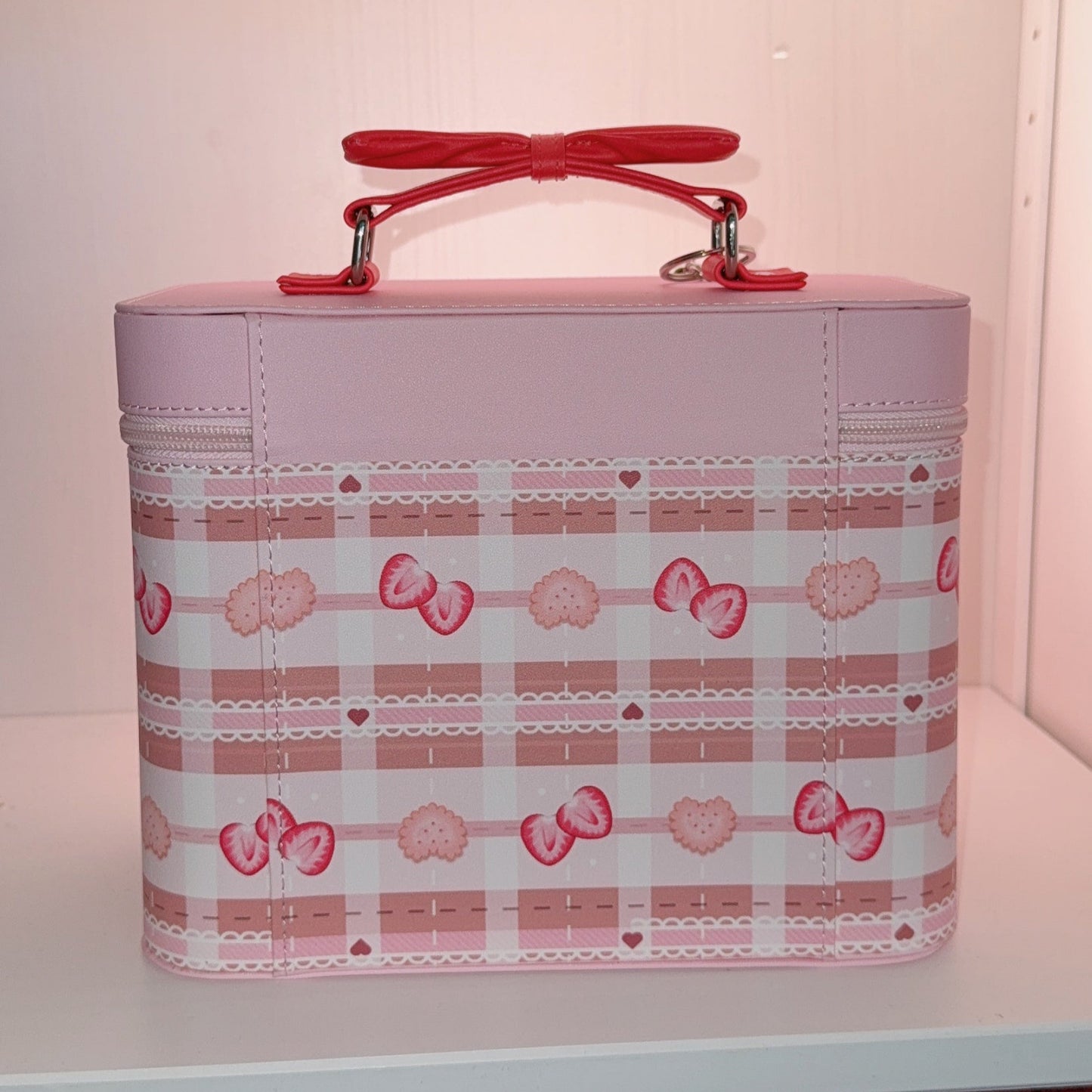 Grandeur Berry Biscuit Case (Preorder)